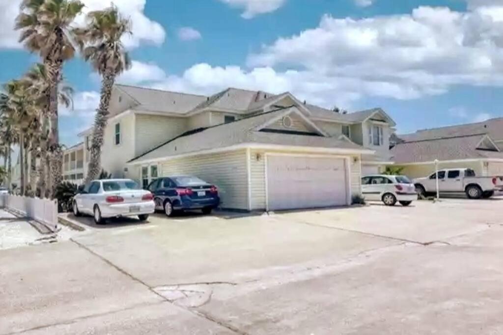 Spacious Home, Short Walk To Beach, Heated Pool! Corpus Christi Exteriér fotografie
