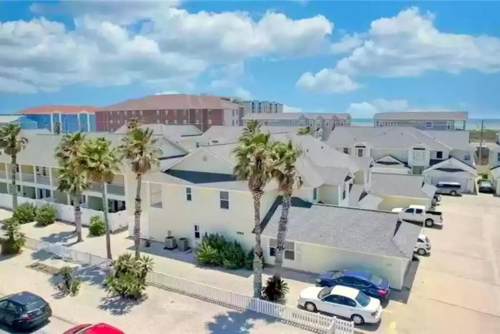 Spacious Home, Short Walk To Beach, Heated Pool! Corpus Christi Exteriér fotografie