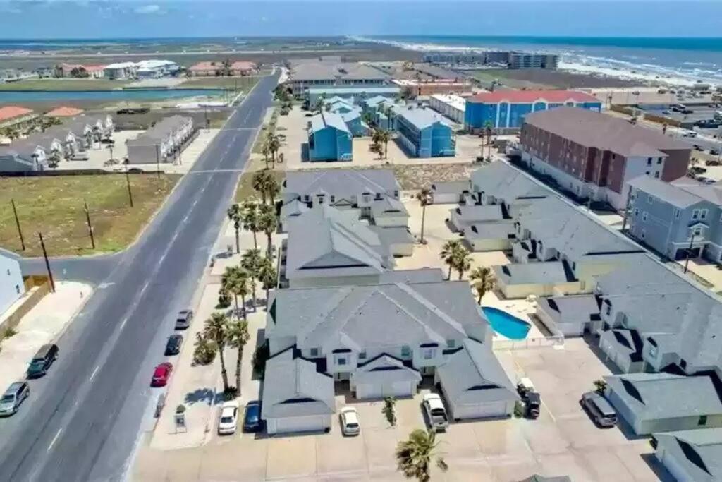 Spacious Home, Short Walk To Beach, Heated Pool! Corpus Christi Exteriér fotografie